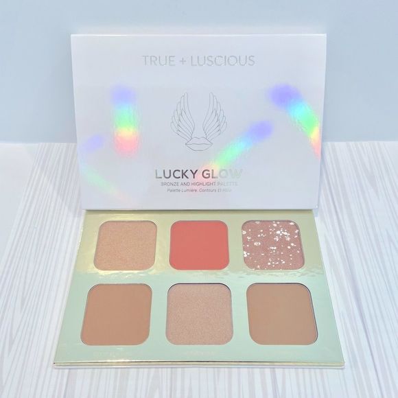 True & Luscious Lucky Glow Palette bronze & highlight palette. BNIB - Picture 1 of 9